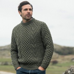 Green Unisex Hand Knit Crew Neck Sweater